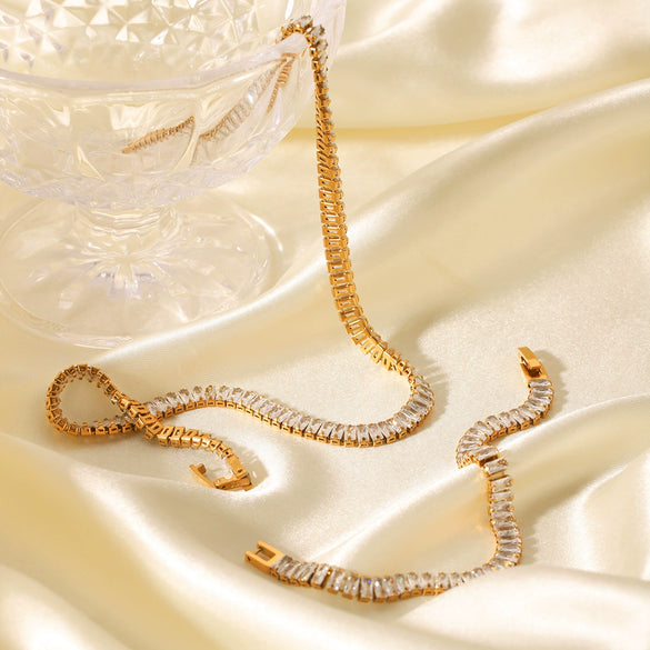 Jewelry Stainless Steel Inlaid Square Zircon Geometric Style Clavicle Chain For Women