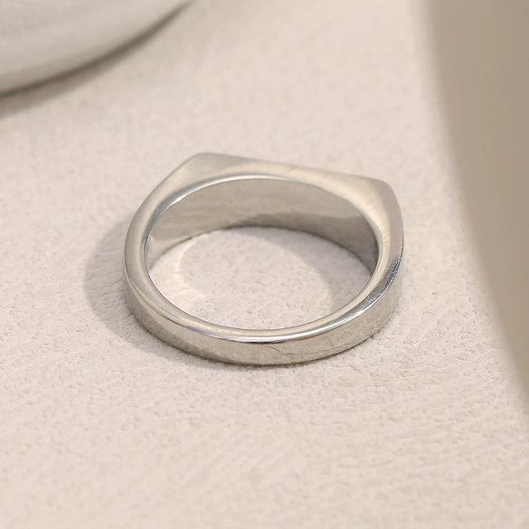 Jewelry Stainless Steel 18K Gold Plated Geometric Letter Ring Electroplating