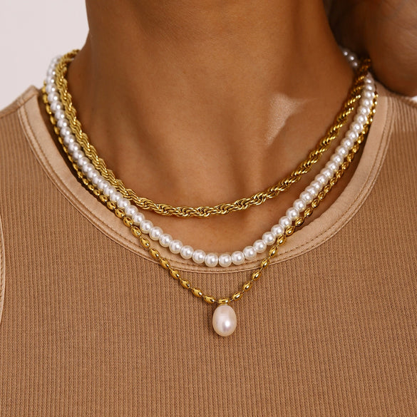 Jewelry Stainless Steel Titanium Steel Freshwater Pearl Geometric Style Electroplating Necklace For Women