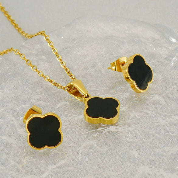 Jewelry Suit Titanium Steel 18K Gold Plated Clover Natural Shell For Women