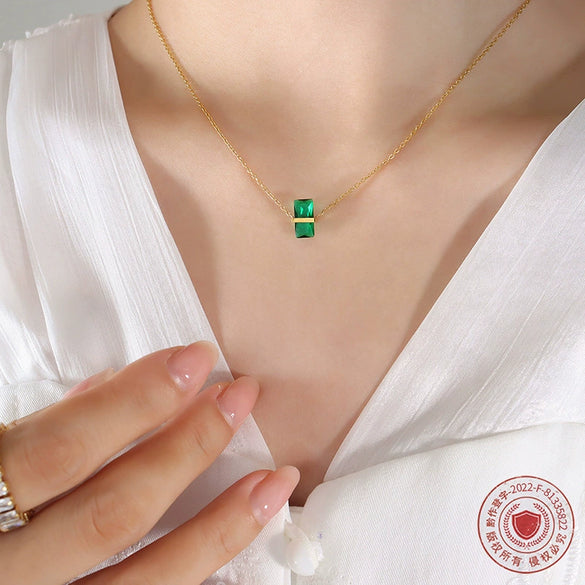 Jewelry 316L Stainless Steel Geometric Zircon Pendant Necklace For Women With Electroplating
