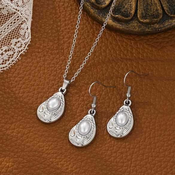 Jewelry Titanium Steel Heartshaped Imitation Shell Street Style With Love Water Drops Bell Pattern Electroplated For Men And Women