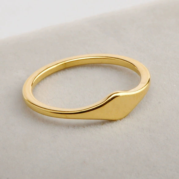 Jewelry Titanium Steel Ring Matte Brushed Drop Shape 18K Gold Electroplated Cartoon Style