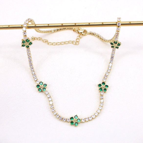 Jewelry Women's Necklace Copper Mixed Gem Inlay Zircon Flowershaped Vintage Geometric Pendant Sweater Chain