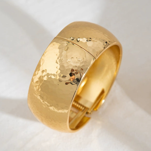 Jewelry Zinc Alloy Asymmetric Smooth Bracelet Heavy Industry Design Electroplating