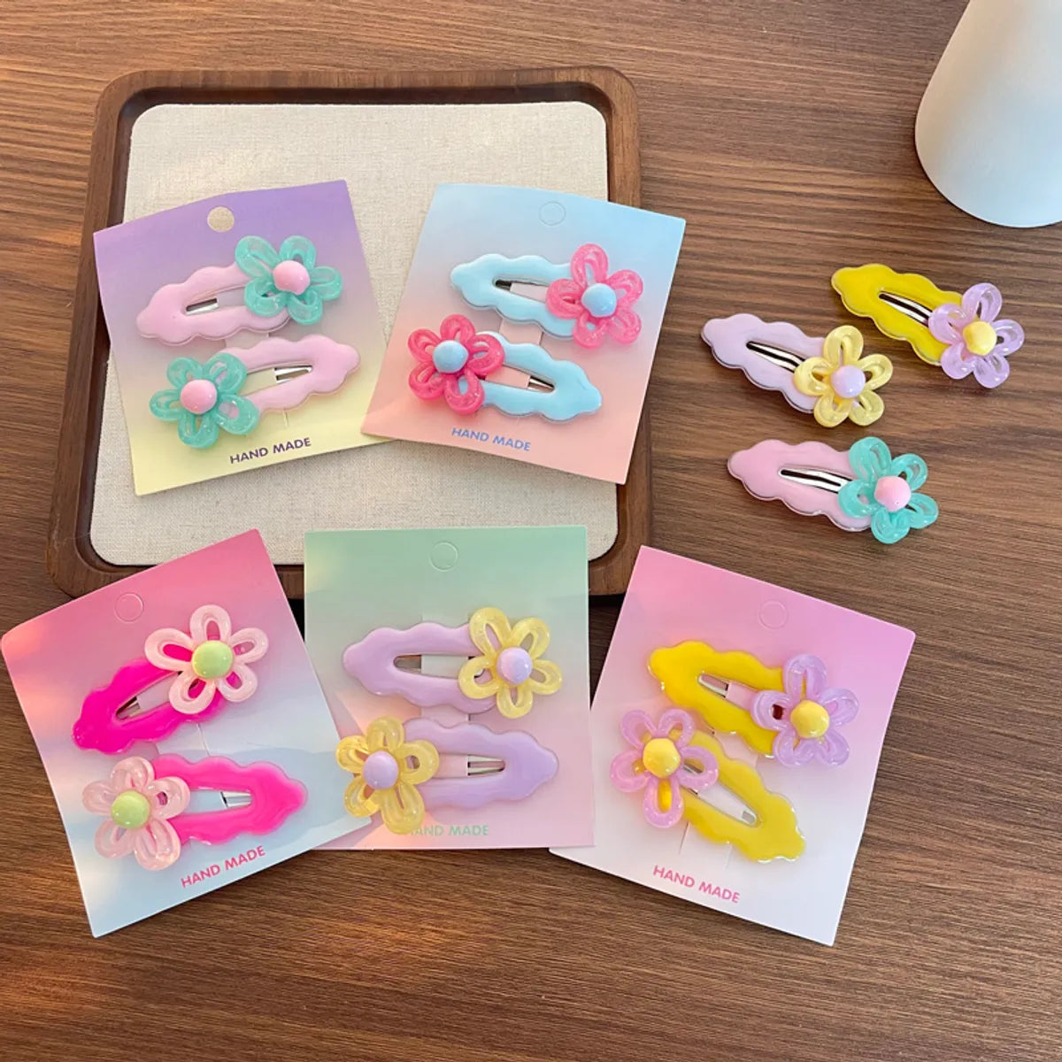 Kid'S Casual Sweet Pastoral Wave Flower Plastic Resin Hair Clip