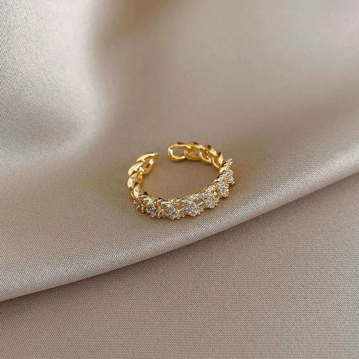 Korean Fashion Line Twist Open Ring