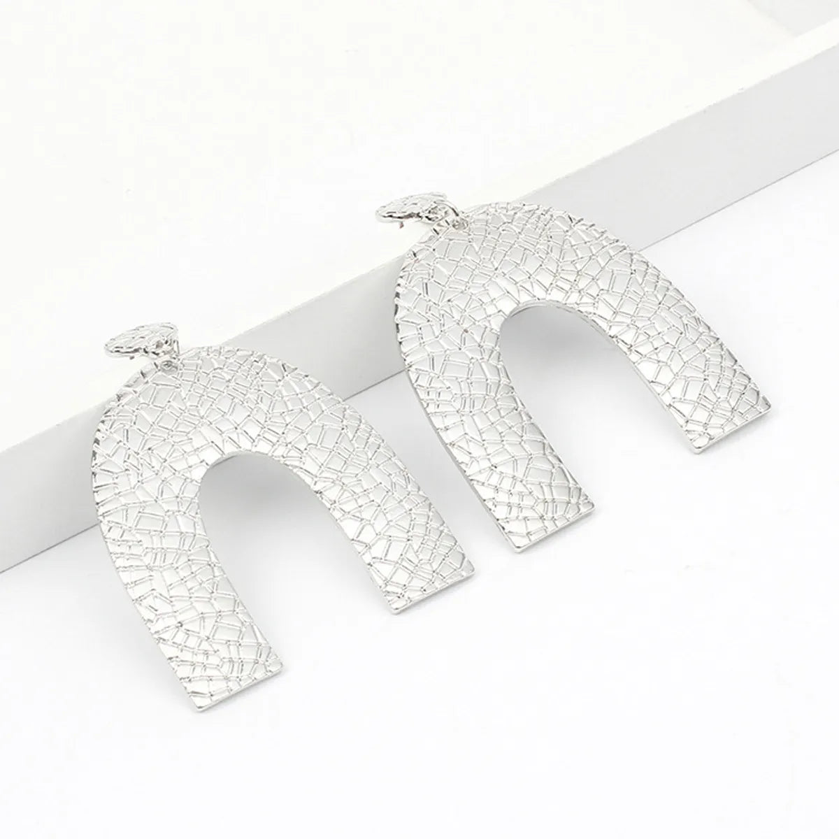 Korean Fashion New Geometric U-shaped Big Long Earrings