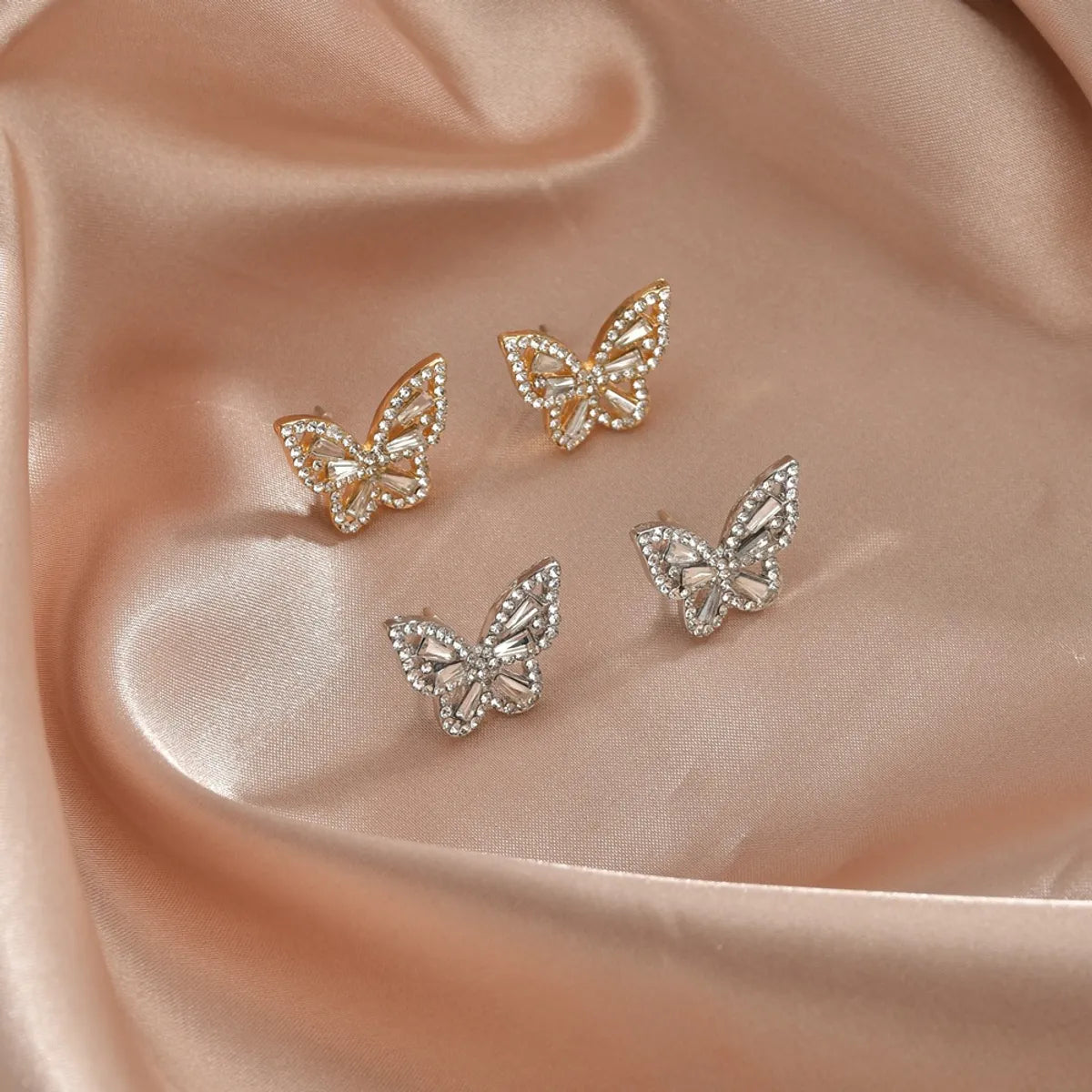 Korean Fashion Simple Full Diamond Butterfly Earrings