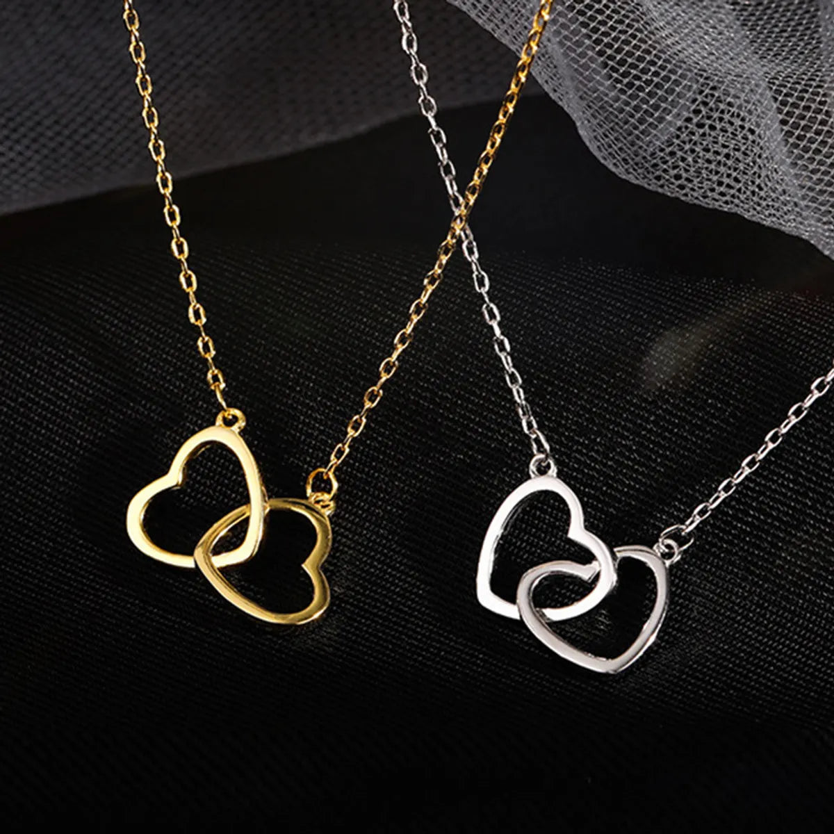 Korean Style Double Heart Stitching Interlocking Necklace