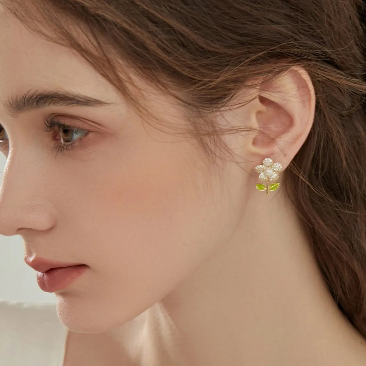 Korean Style Flower Alloy Inlay Zircon Women's Ear Studs