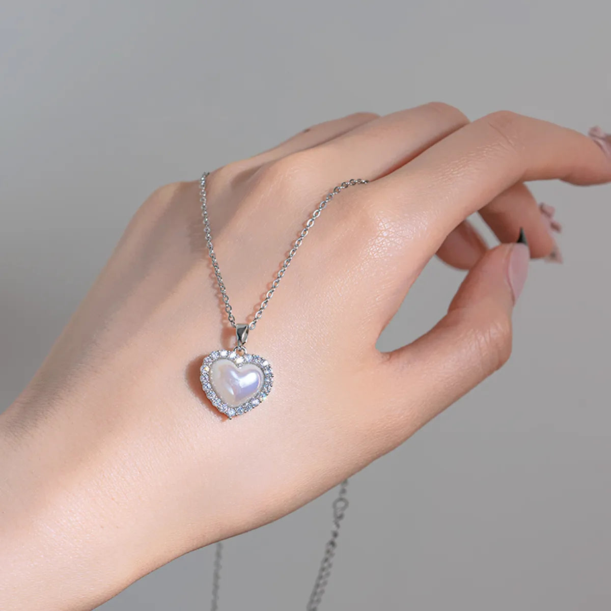 Korean Style Heart Shape Titanium Steel Plating Inlay Zircon Silver Plated Pendant Necklace