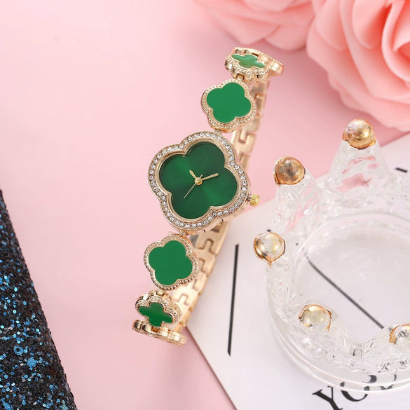 Ladies Alloy Band Quartz Watch With Four Leaf Clover Design And Flower Shaped Dial