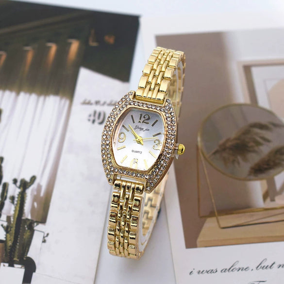 Ladies Alloy Barrel Shape Digital Quartz Watch Leisure Style
