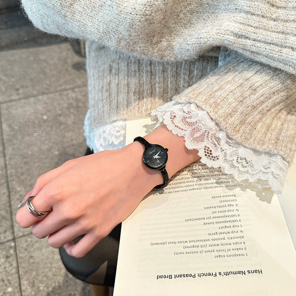 Ladies Alloy Casual Round Dial Wrist Watch With Stainless Steel Buckle And Mineral Reinforced Glass Mirror