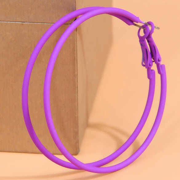 Ladies Alloy Earrings With Paint Treatment And Sweet Ol Style Circle Shape