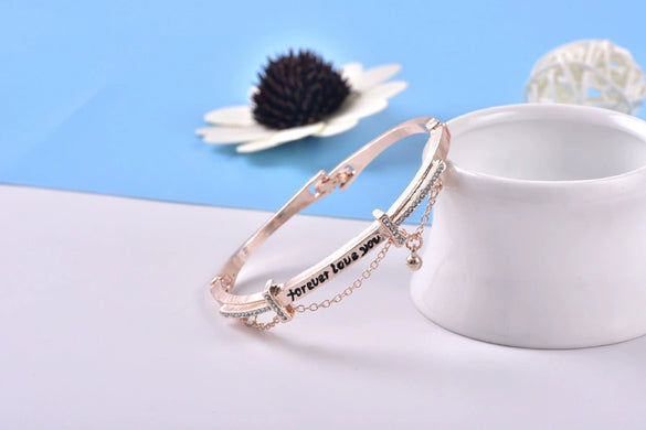 Ladies Alloy Heart Shape Inlaid Crystal Jewelry Bracelet