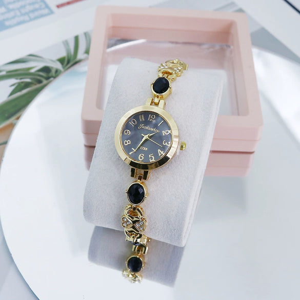 Ladies Bracelet Watch Casual Style Round Dial Stainless Steel Buckle Alloy Case Mineral Mirror
