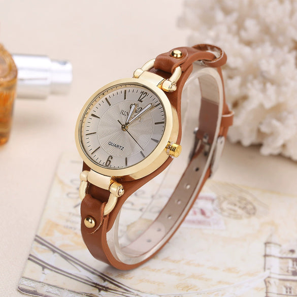 Ladies Casual Pu Leather And Alloy Quartz Watch With Rivet Punk Style