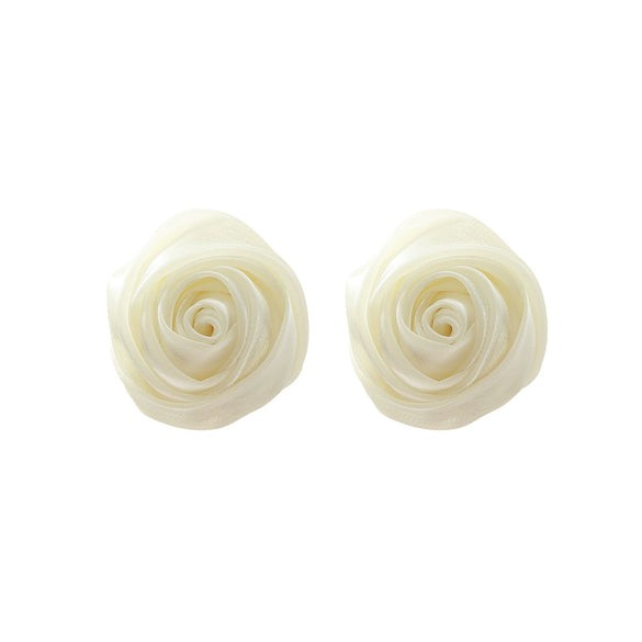 Ladies Fashion Hand Knitted Mixed Materials Flowershaped Earrings And Wrist Flowers