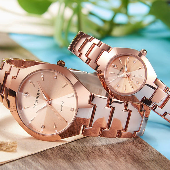 Ladies Fashion Quartz Watch With Round Dial Made Of Alloy Case And Stainless Steel Strap For Couple Wholesale