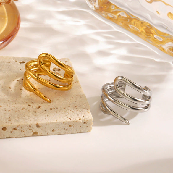Ladies Geometric Hollow Stainless Steel Ring With Electroplating Design