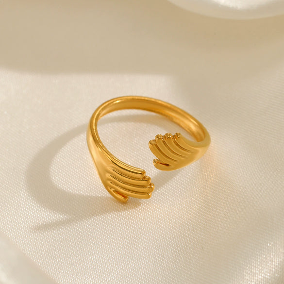 Ladies Retro Geometric Stainless Steel Hug Ring With Real Gold Plating