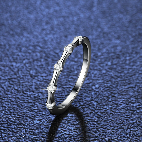 Ladies S925 Silver Moissanite Geometric Ring