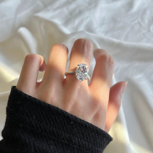 Ladies S925 Sterling Silver Geometric Exaggerated Luxury Zircon Ring With Electroplating