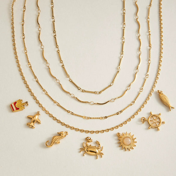 Ladies Stainless Steel Chain Necklace With Electroplating Light Luxury Style