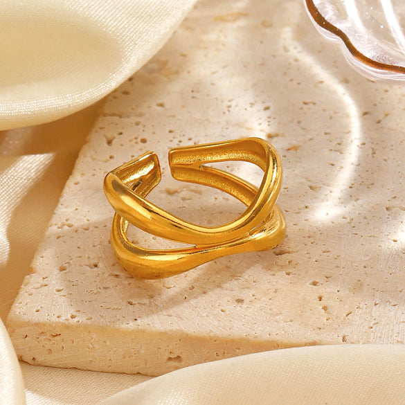 Ladies Stainless Steel Geometric Cross Ring With Electroplating Design And Irregular Shape