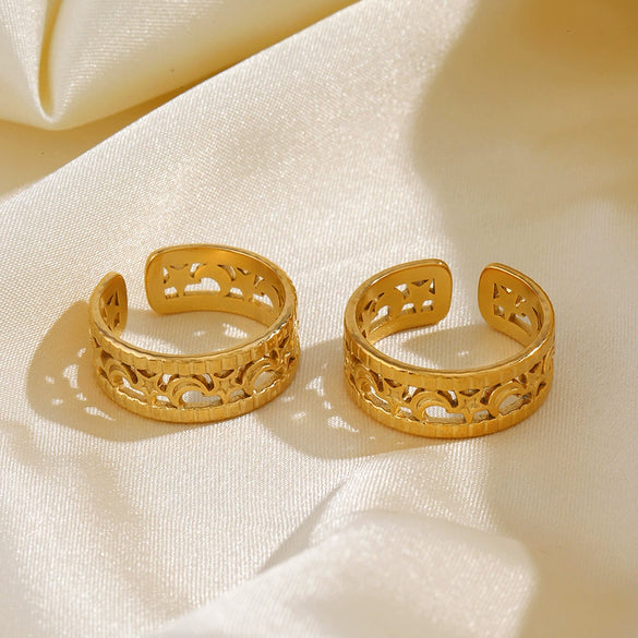 Ladies Stainless Steel Star Pattern Vshaped Hip Hop Ring Electroplated Jewelry Wholesale
