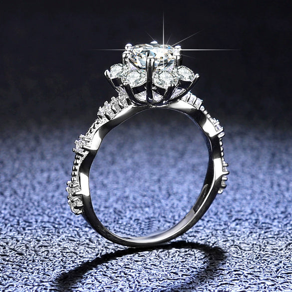 Ladies 925 Sterling Silver Sunflower Ring With Moissanite And Classic Sixclaw Design