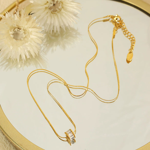 Ladies 316L Stainless Steel Clavicle Chain Jewelry With Microinlaid Full Diamond Small Waist Pendant And Geometric Style Electroplated