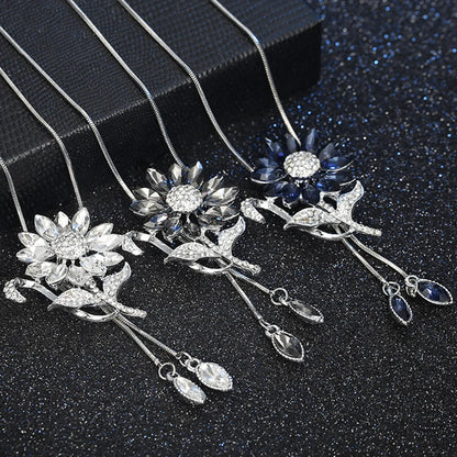 Lady Flower Alloy Glass Copper Plating Inlay Artificial Rhinestones Women's Sweater Chain