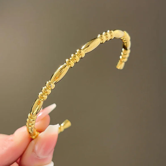 Lady Four Leaf Clover Titanium Steel Bangle In Bulk