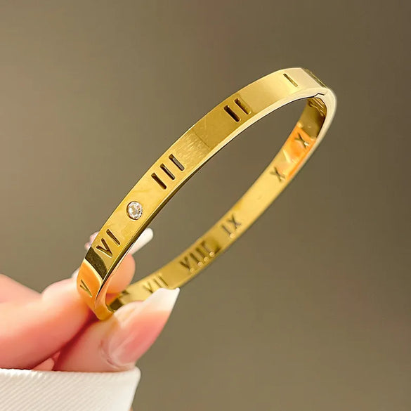 Lady Four Leaf Clover Titanium Steel Bangle In Bulk