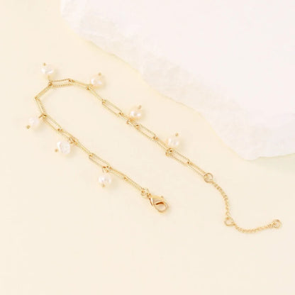 Lady Geometric Freshwater Pearl Necklace