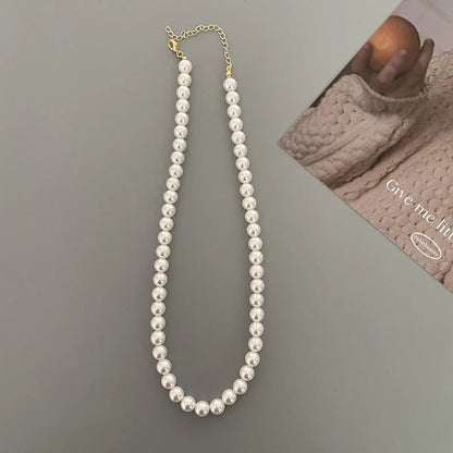 Lady Geometric Solid Color Shell Pearls Women'S Necklace