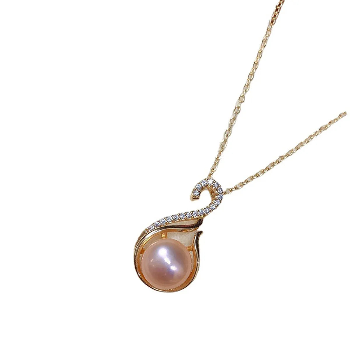 Lady Irregular Copper Inlay Freshwater Pearl Zircon Pendant Necklace