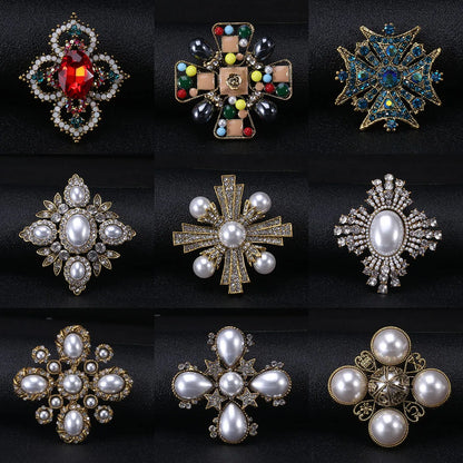 Lady Pearl Alloy Inlay Rhinestones Women'S Brooches