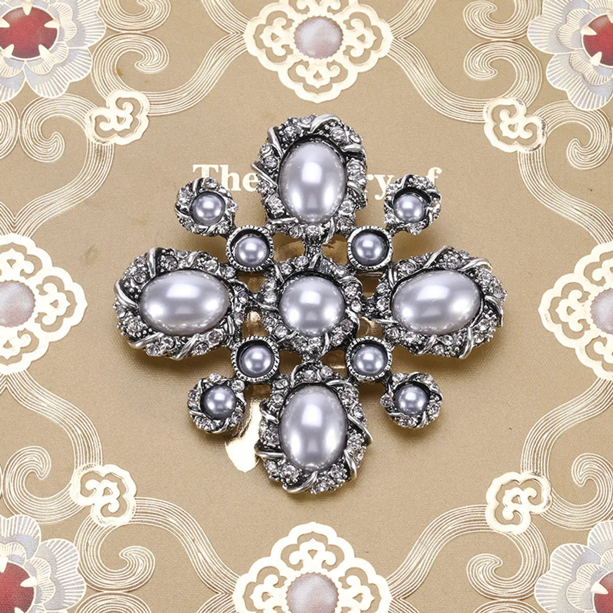 Lady Pearl Alloy Inlay Rhinestones Women'S Brooches