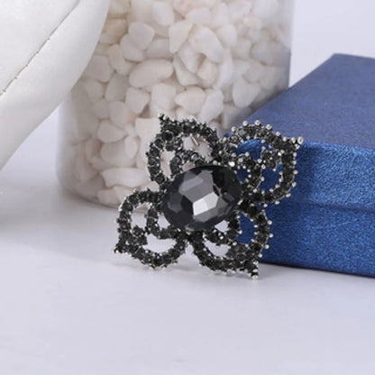 Lady Pearl Alloy Inlay Rhinestones Women'S Brooches