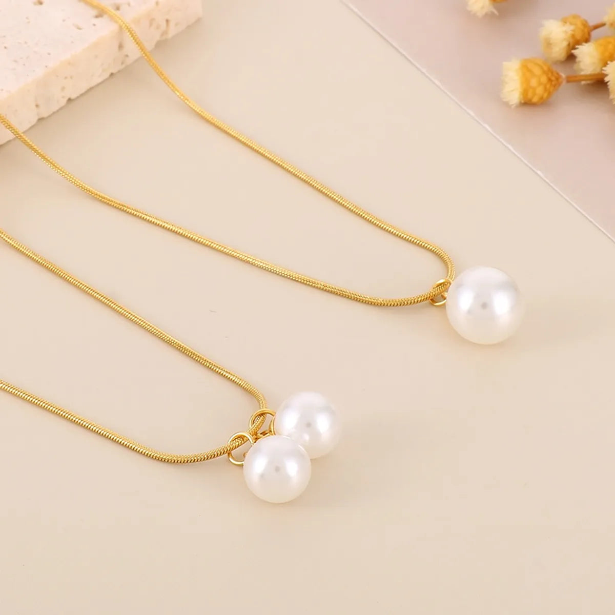 Lady Pearl Stainless Steel Plating 18k Gold Plated Pendant Necklace