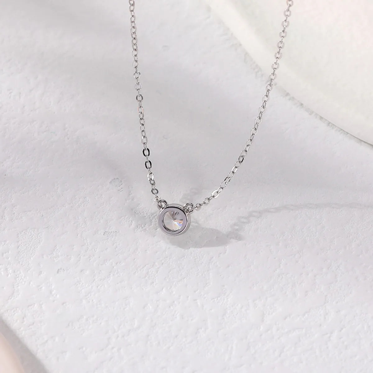 Lady Round Sterling Silver Plating Inlay Zircon Pendant Necklace