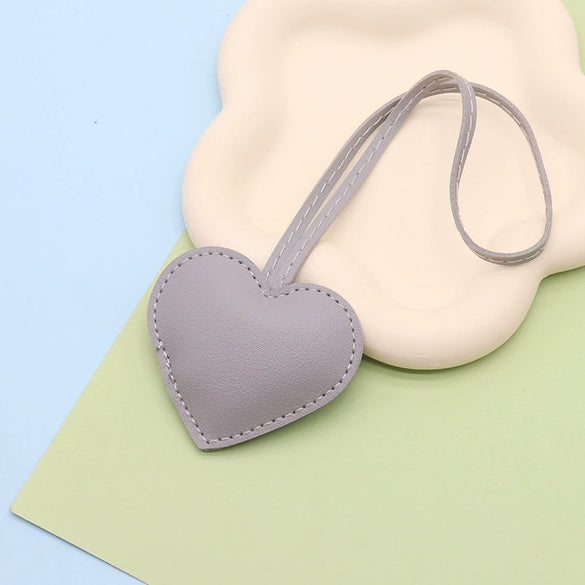 Leather Heart Hand Rope Bag Pendant Car Keychain Clothing Accessories For Couple's Backpack Hanging Modern Simplicity Style
