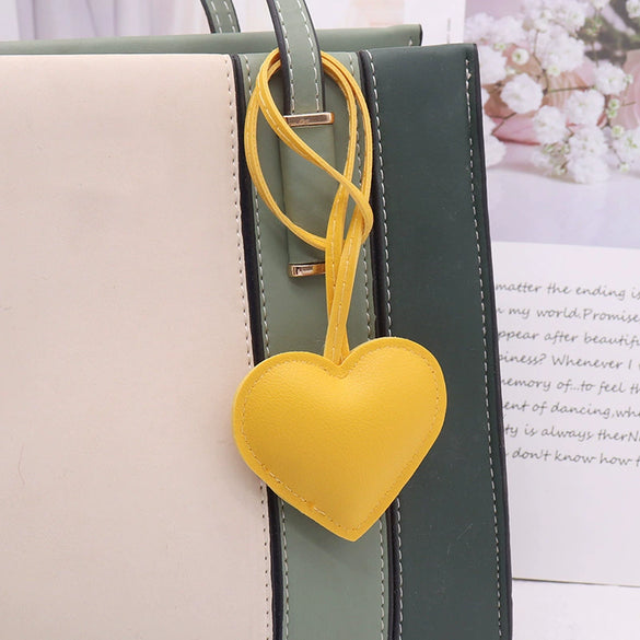 Leather Heart Hand Rope Bag Pendant Car Keychain Clothing Accessories For Couple's Backpack Hanging Modern Simplicity Style