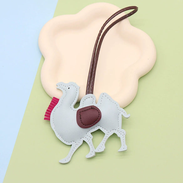Leather Keychain Pendant With Desert Camel Car Design Modern Simplicity Style