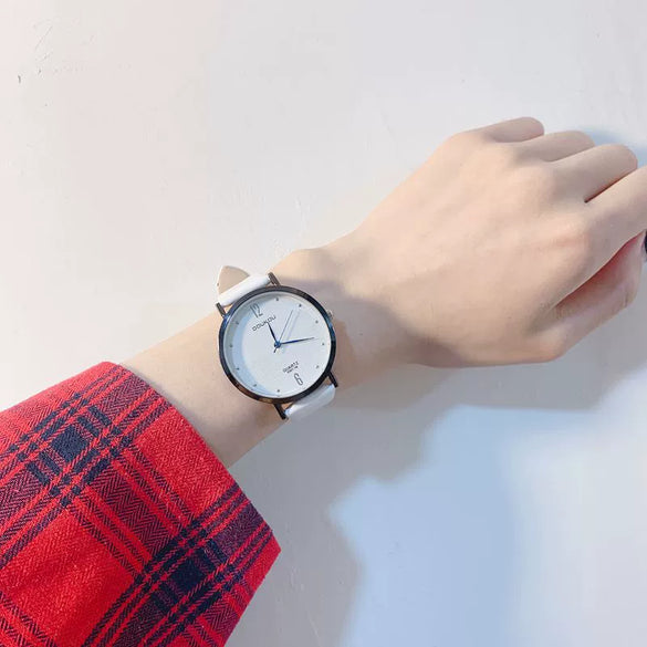 Leisure Couple's Watch With Alloy Case Imitation Leather Strap And Stainless Steel Clasp Round Dial