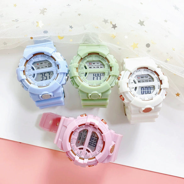 Leisure Electronic Watch For Female With Silicone Strap And Plastic Case In Cute Maiden Style With Heart Shape